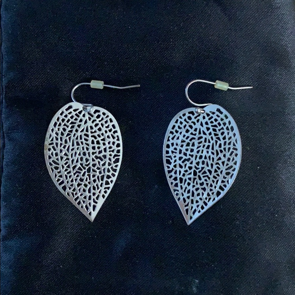 5/$30 Silver leaf hanging earrings